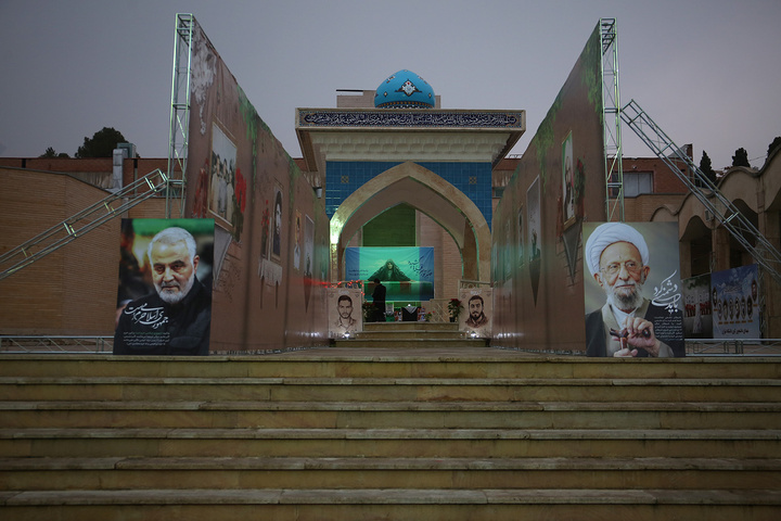 گزارش تصویری/ رونمایی از یادمان شهید گمنام در کوی دانشگاه تهران