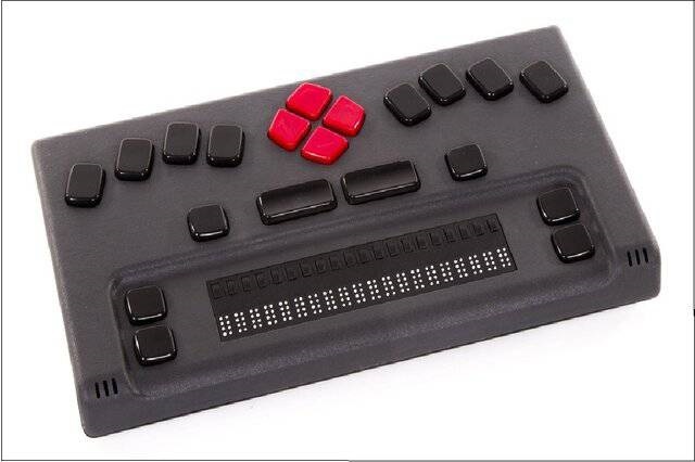 برجستهنگار هوشمند در اختیار نابینایان مناطق محروم قرار گرفت برجستهنگار هوشمند در اختیار نابینایان مناطق محروم قرار گرفت